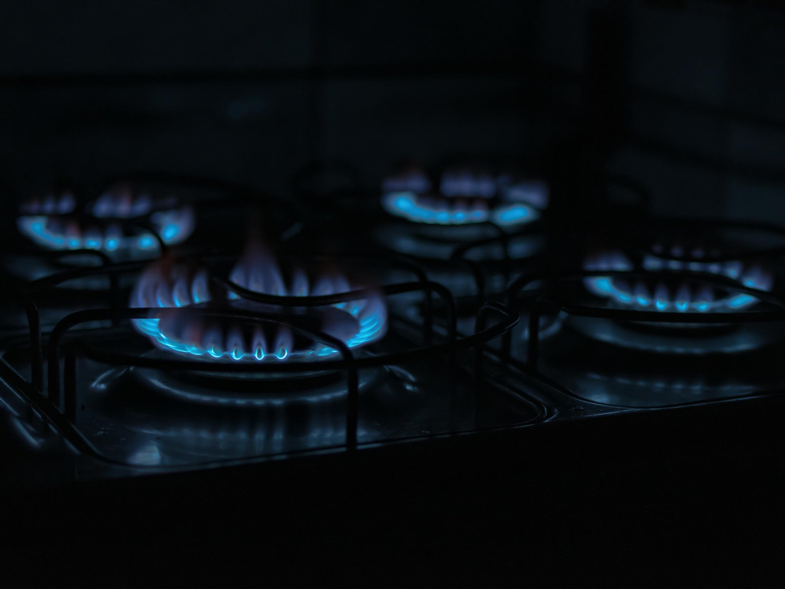 Brûleur gaz avec flamme bleue visible